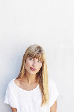 kadın içinde düşündüm