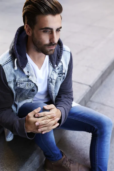 Thoughtful young man — Stock Photo, Image