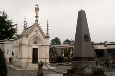 İtalyan kutsal tapınak