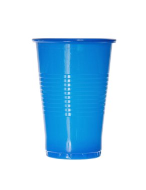 Beyaz bir mavi tek kullanımlık Kupası karşı yakın çekim görüntüsü.