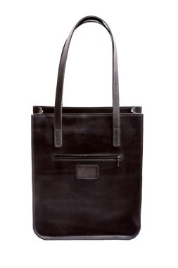 Siyah kadının büyük deri çanta üzerinde izole beyaz arka plan