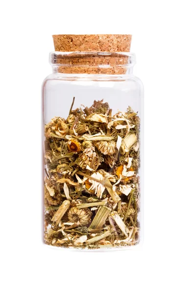 Manzanilla té de hierbas en una botella con tapón de corcho para u médica —  Fotos de Stock