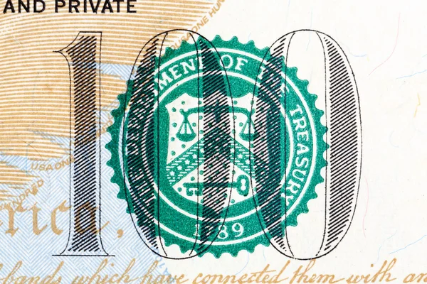 Numer 100 na 100 dolarowy banknot w makro — Zdjęcie stockowe
