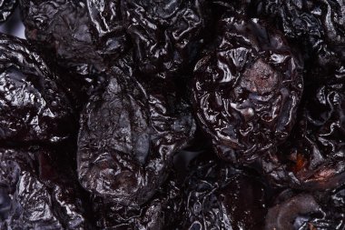 arka plan doku olarak kuru erik, üstten görünüm.