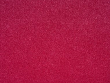 Kıpkırmızı tutku, dokulu sanatla buluşur. Her lif, bu canlı kağıt tuval üzerinde dramatik bir güven ve yetenek yayar.