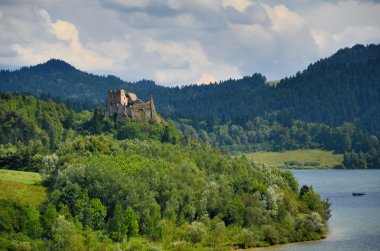 Dağ Kalesi (Czorsztyn Polonya)