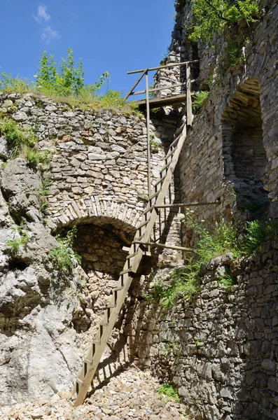 Castle in Poland (Mirów) — Zdjęcie stockowe