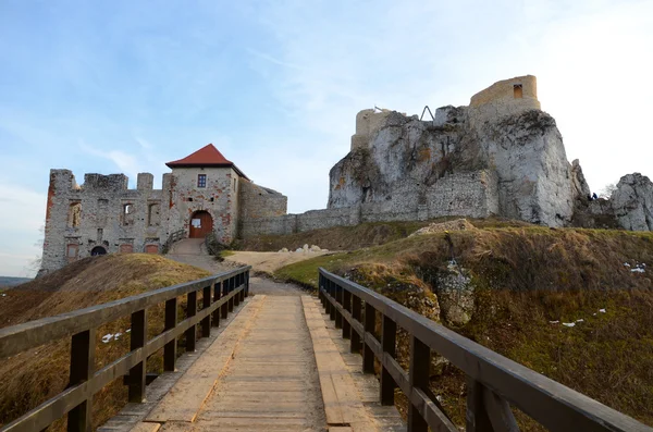 Castillo Rabsztyn en Polonia — Foto de Stock