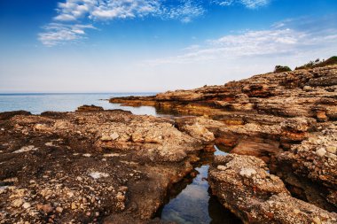 Panoramik deniz kenarı yakınındaki Kemer, Antalya, Türkiye.