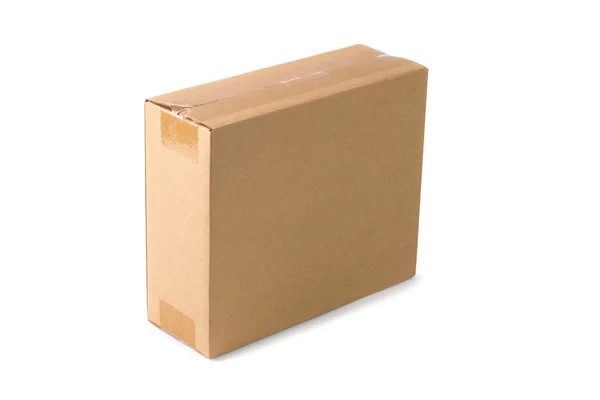 Scatola di cartone chiusa o scatola di cartone marrone isolato con così — Foto Stock