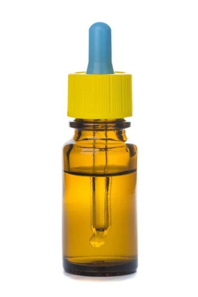Bottiglia di vetro medicina marrone con contagocce isolato su bianco — Foto Stock