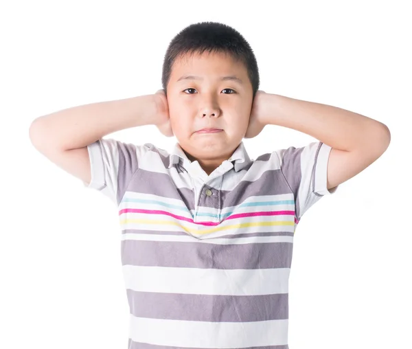 Junge Hände weg, die Ohren vor lauten Geräuschen verdecken, Kopf mit Händen zusammendrücken, Kopfschmerzen haben, Konfliktlösung — Stockfoto