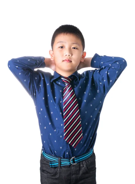 Asiático chico con corbata, aislado sobre fondo blanco — Foto de Stock