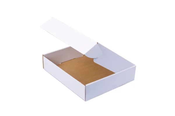 Коробка из белого картона или бумажная коробка на белом фоне — стоковое фото