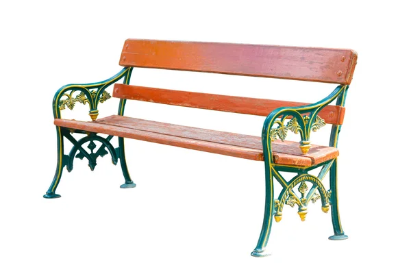 Зеленая и коричневая деревянная скамейка, изолированная дорожкой для стрижки — стоковое фото