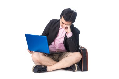 Asya işadamı bilgisayar dizüstü bilgisayar, çalışma ağlama, umutsuz 