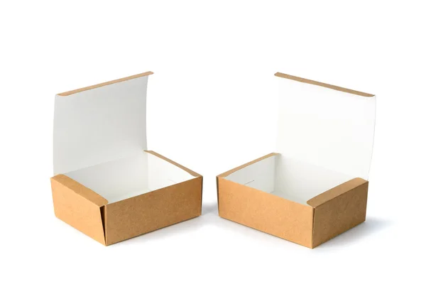 İki karton kutu veya yumuşak sha ile izole kahverengi kağıt kutusunu açın — Stok fotoğraf