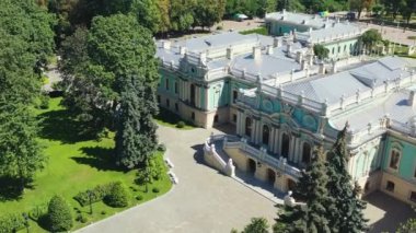 Kiev 'deki Mariinsky Sarayı' nın havadan görünüşü, Ukrayna 'daki Mariinsky Sarayı Kiev' in faşizmi.
