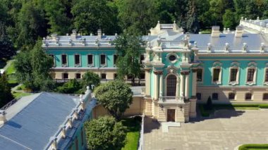 Kiev 'deki Mariinsky Sarayı' nın havadan görünüşü, Ukrayna 'daki Mariinsky Sarayı Kiev' in faşizmi.