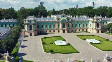 Kiev 'deki Mariinsky Sarayı' nın havadan görünüşü, Ukrayna 'daki Mariinsky Sarayı Kiev' in faşizmi.