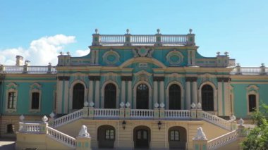 Kiev 'deki Mariinsky Sarayı' nın havadan görünüşü, Ukrayna 'daki Mariinsky Sarayı Kiev' in faşizmi.