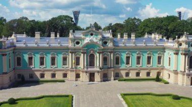 Kiev 'deki Mariinsky Sarayı' nın havadan görünüşü, Ukrayna 'daki Mariinsky Sarayı Kiev' in faşizmi.