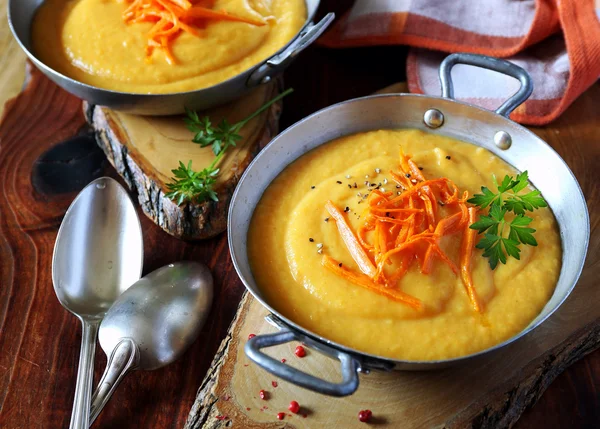 Karottencremesuppe — Stockfoto