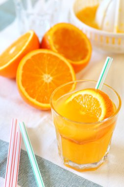 Taze portakal suyu 