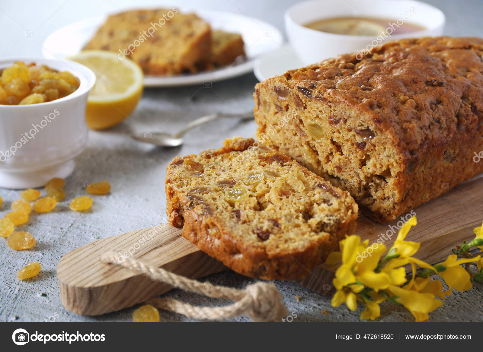Gateau Anglais Traditionnel Aux Raisins Secs Gateau Sans Oeuf Tasse Image Libre De Droit Par Photosimysia C Gateau Anglais Traditionnel Aux Raisins Secs Gateau Sans Oeuf Tasse Image Libre De Droit Par Photosimysia C