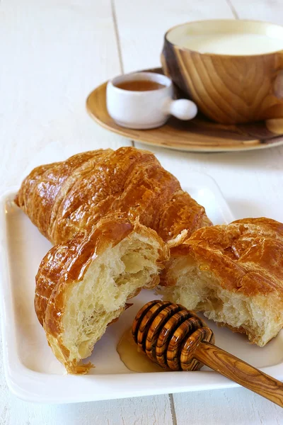 Breakfast with croissant — Stock Photo, Image