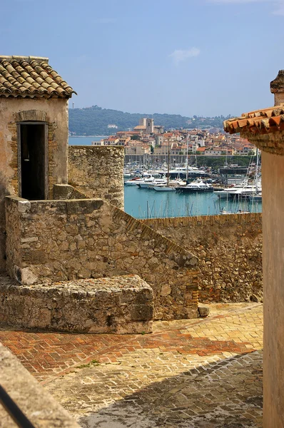 Frankrijk, Antibes: weergave van de oude stad van Fort Carre — Stockfoto