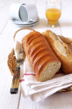 Baget ve portakal suyu ile Servis Kahvaltı