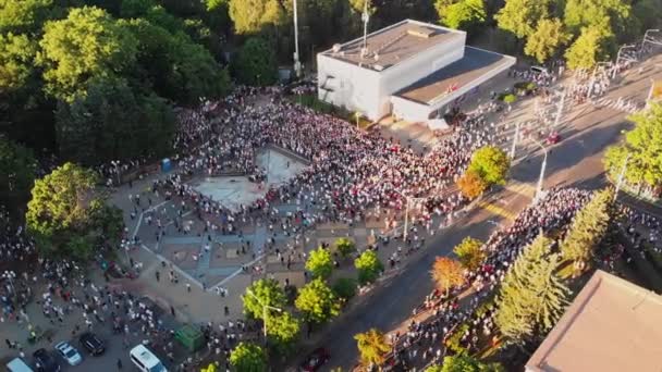 Aerial view on a supporters of presidential candidate — Stock Video