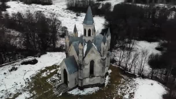 Chiesa neo-gotica di Dio a Bogushevichi, Bielorussia. — Video Stock