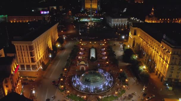 Vista superior del Maidan de la Independencia en Kiev, Ucrania. — Vídeos de Stock