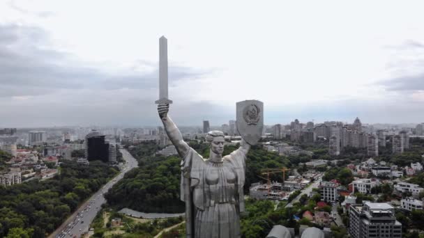 The Motherland Monument is a monumental statue in Kiev, the capital of Ukraine. — Stock Video