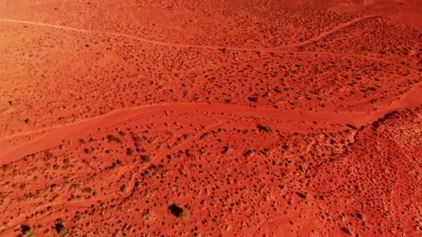 纳瓦霍土地上的纪念碑谷地岩层 — 图库视频影像