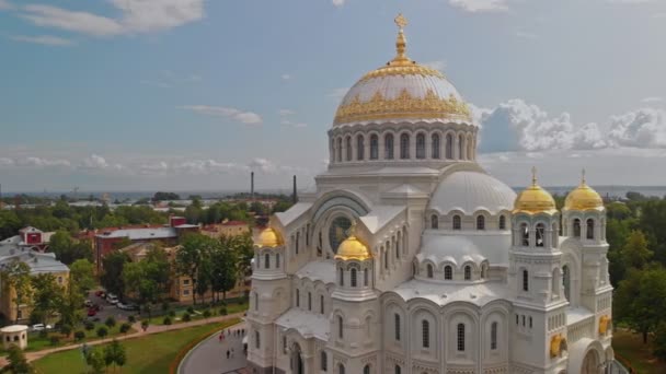 Drone view of the Saint Petersburg attractions — Stock Video