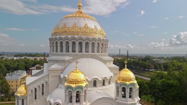 Drone άποψη των αξιοθέατων της Αγίας Πετρούπολης — Αρχείο Βίντεο