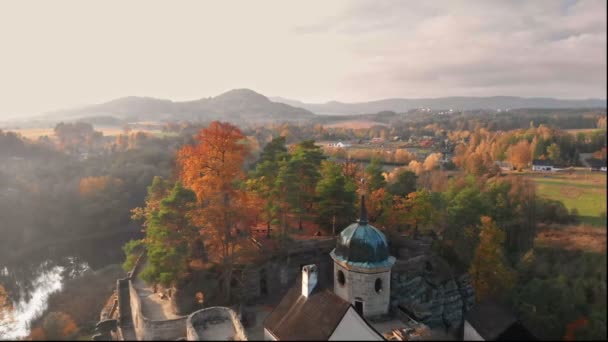 Замок Слоуп в Чехии — стоковое видео