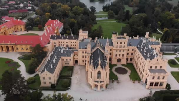 Lednice kale unesco hava manzarası — Stok video