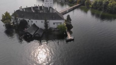 Gmunden Schloss Ort 'un Manzarası