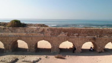Caesarea Israel 'deki eski Roma Su Eğitimi