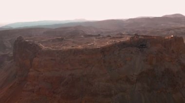 Masada Judean Çölü 'nde gün batımı İsrail
