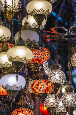 İstanbul ana gösterileri