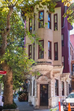 Uskudar İstanbul 'daki Nail Kitabevi Cafe. İstanbul, Türkiye - 01 Ekim 2020.