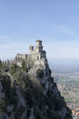 Nefes kesici manzara ve kale görünümü