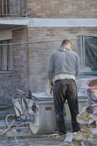 Biyo tuğla kireç ve kenevir ile yapım Mason görünümü
