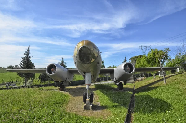 Ilyushin Il-28 in a aircraft cemetery — Stock Photo, Image