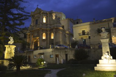 Sicilian Baroque in the night clipart